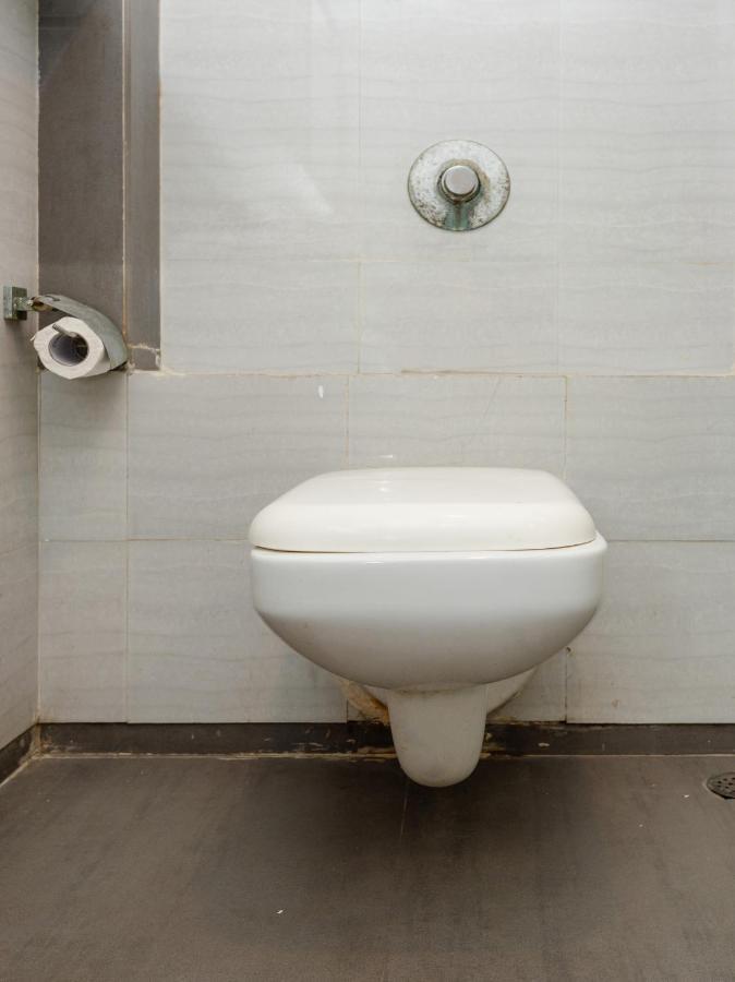Hotel Aura - Near Malad Link Road Gorai Dış mekan fotoğraf