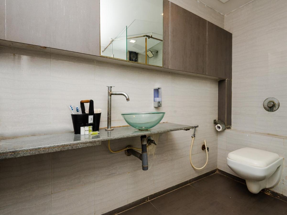 Hotel Aura - Near Malad Link Road Gorai Dış mekan fotoğraf